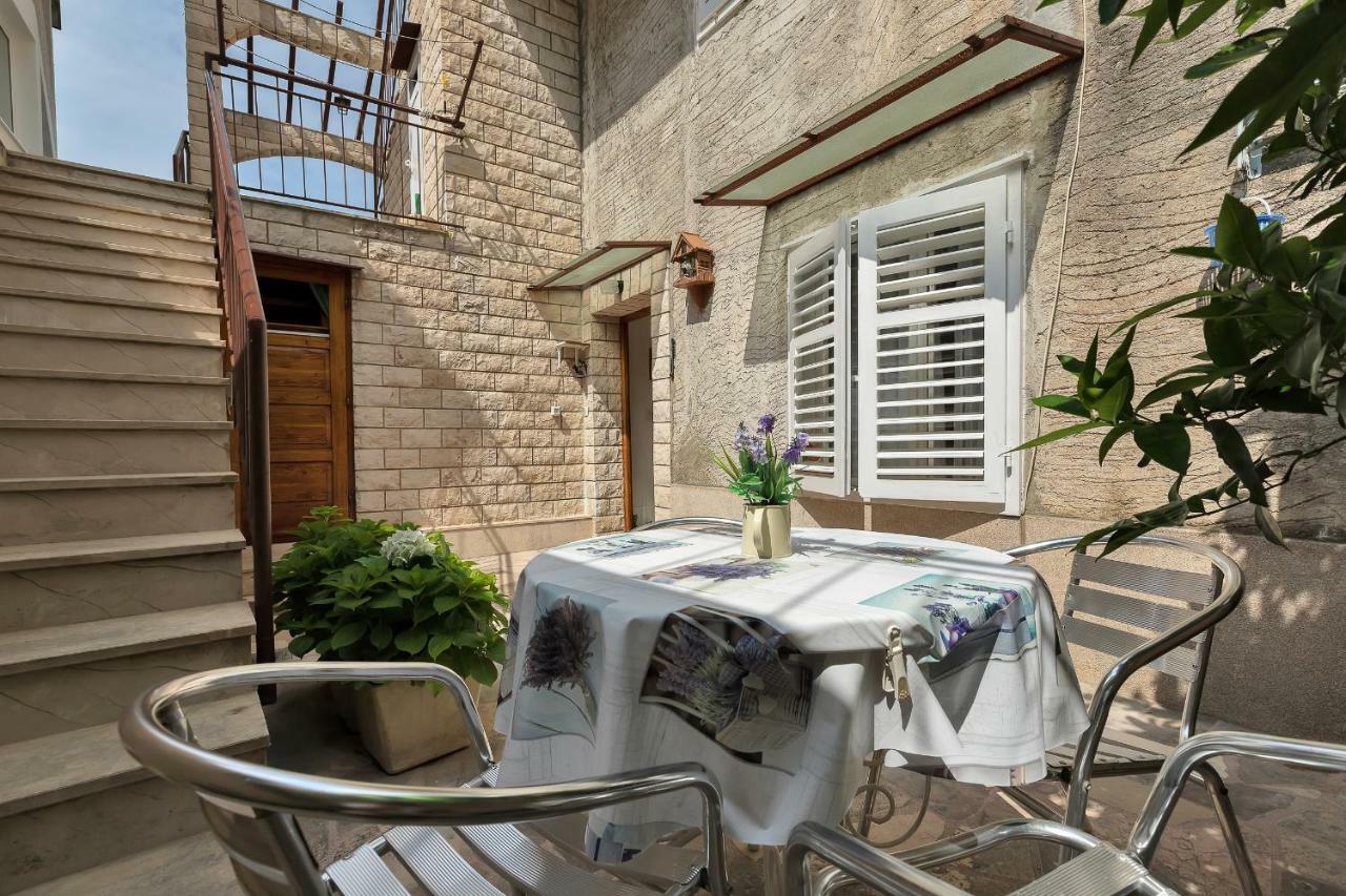 Apartments Marija Makarska Exterior foto