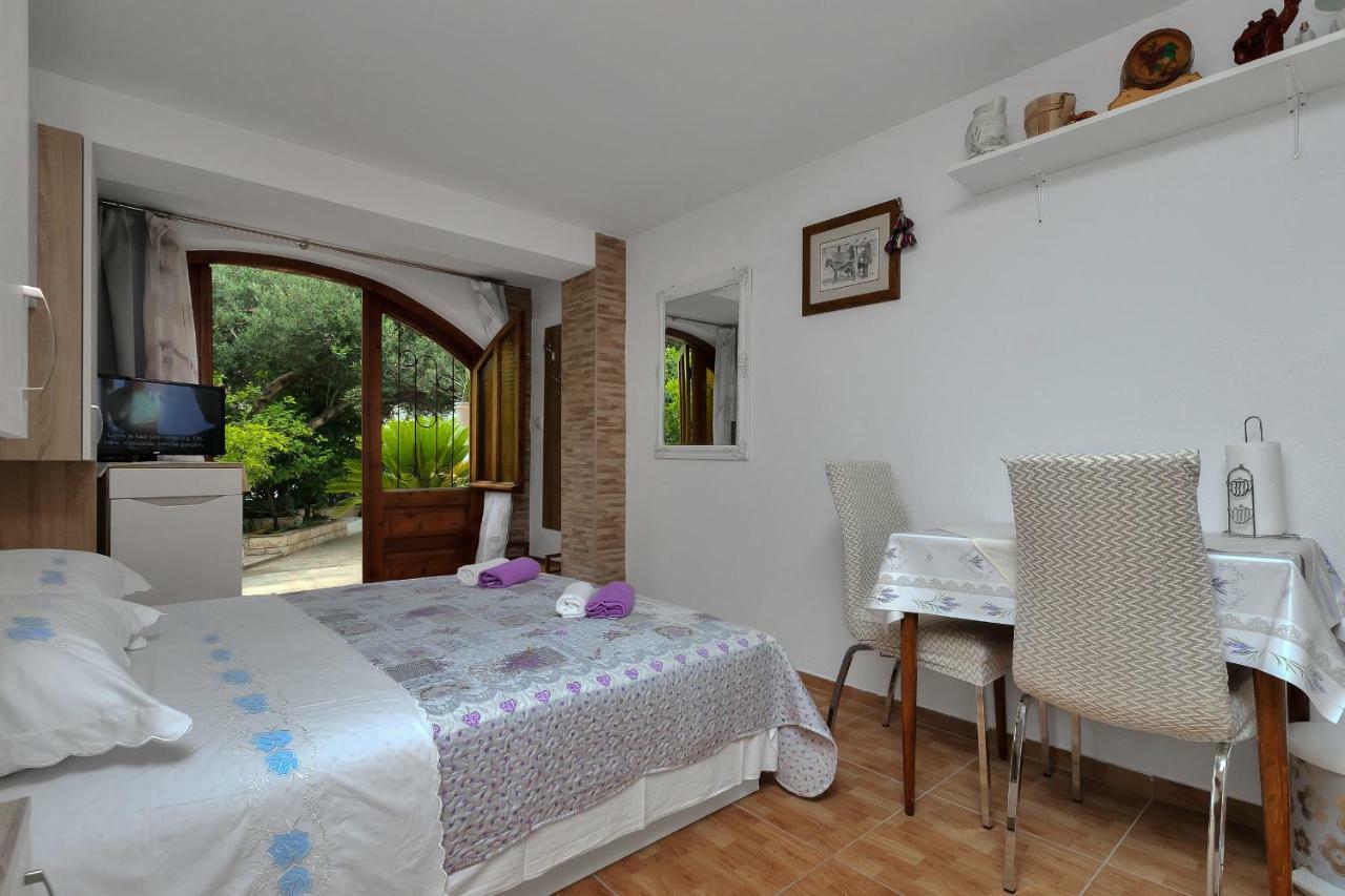 Apartments Marija Makarska Exterior foto